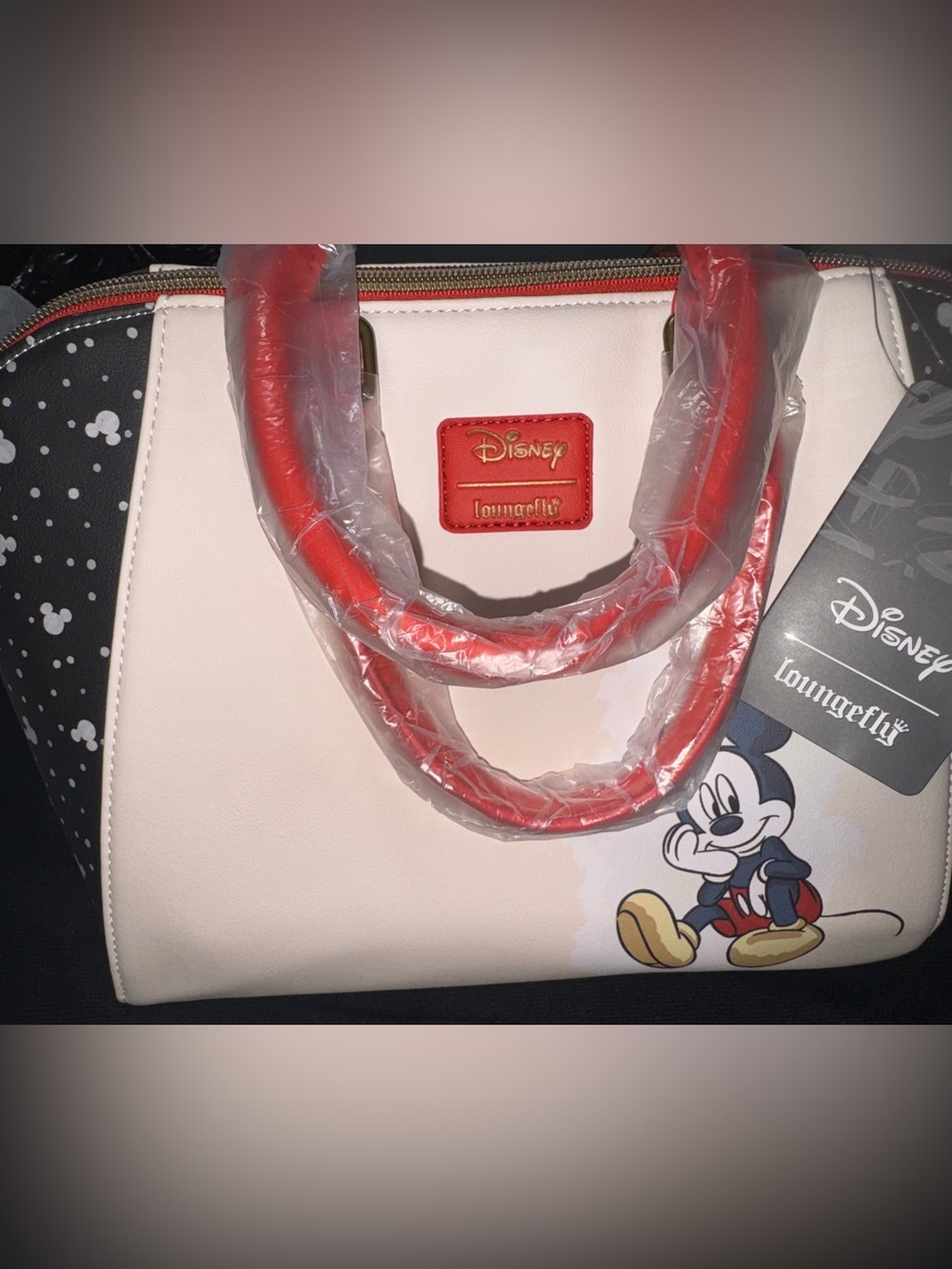 Loungefly Mickey Mouse Shy Satchel - Picture 2 of 3